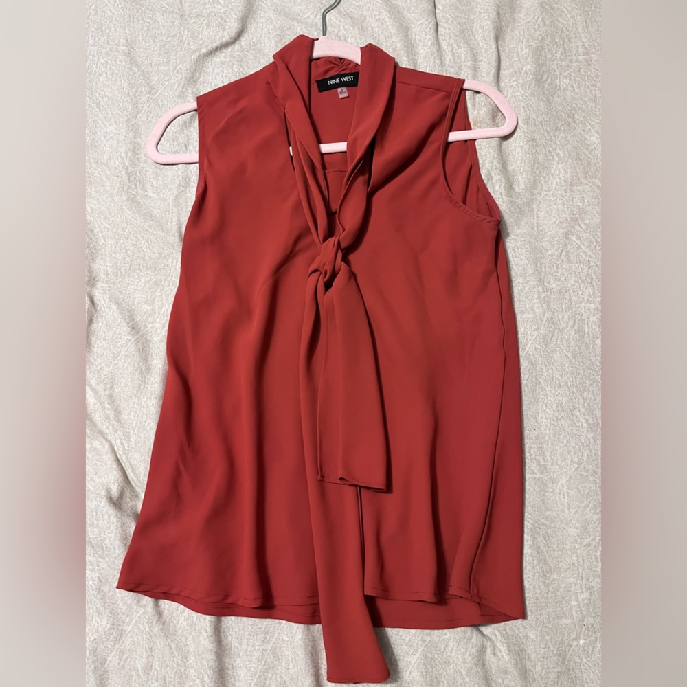 Nine West size small burnt orange women’s blouse